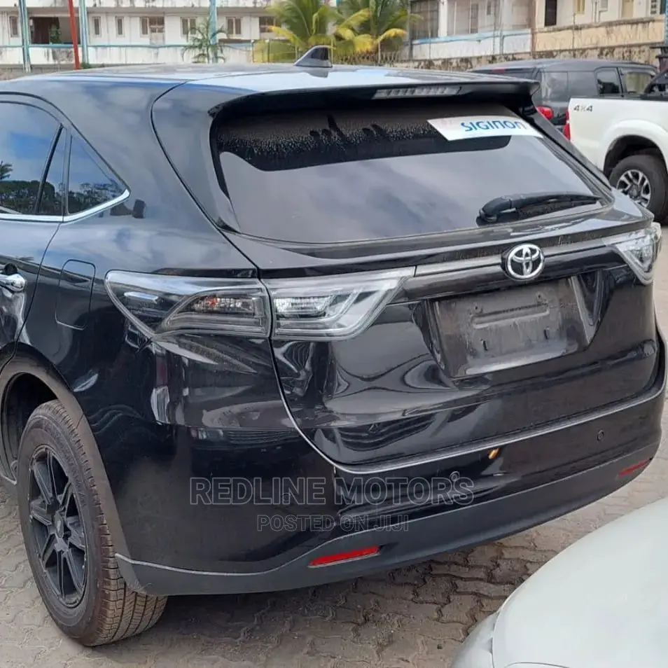 Toyota Harrier 2018 Black