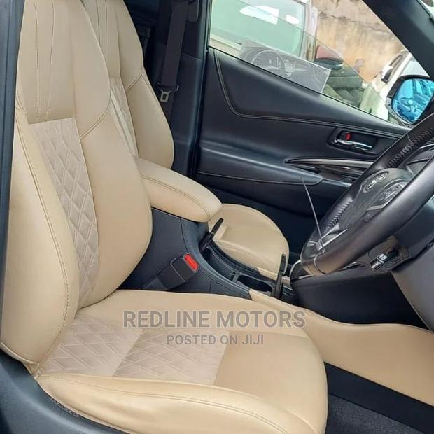 Toyota Harrier 2018 Black - thumbnail 3