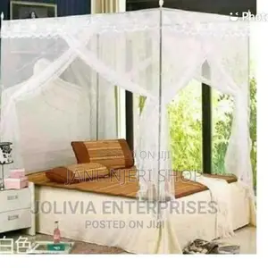 White 4 Net Stand