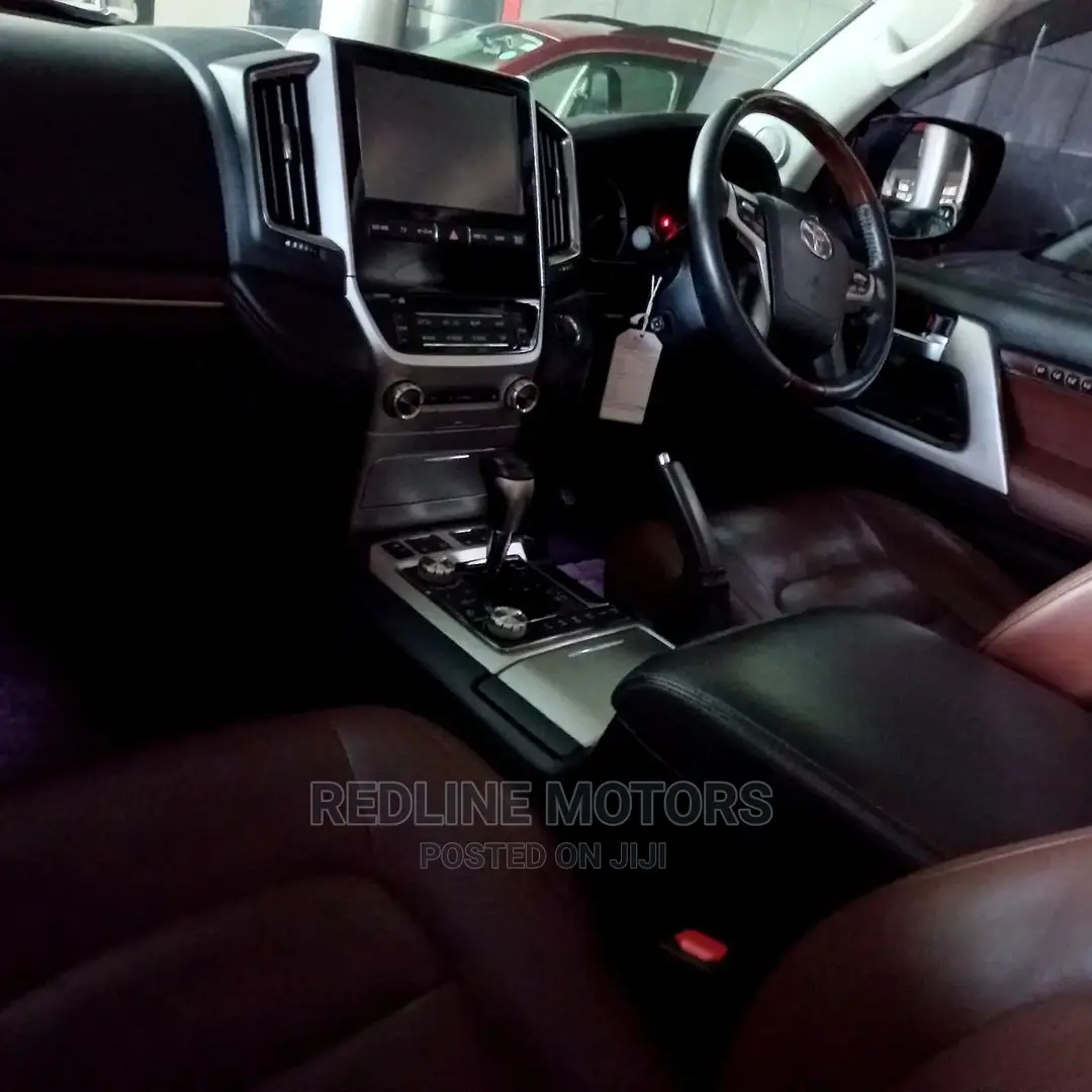 Toyota Land Cruiser Prado 2016 Silver