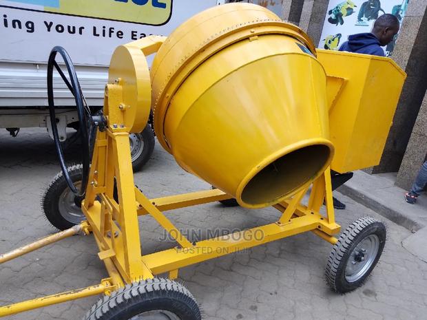 Concrete Mixer - thumbnail 3