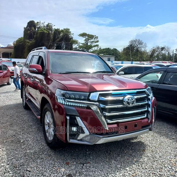 Toyota Land Cruiser Prado 2016 Red