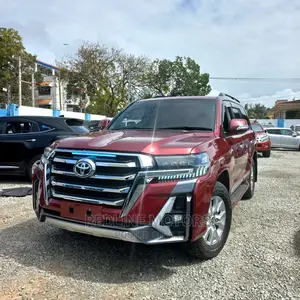Toyota Land Cruiser Prado 2016 Red