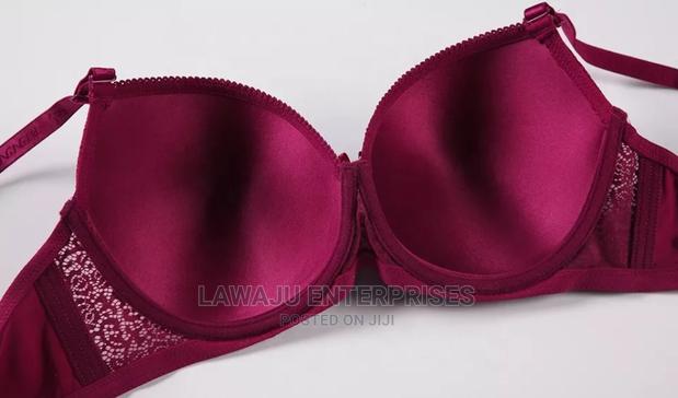 Ladies Sexy Lace Bra - thumbnail 2