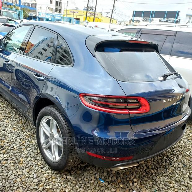 Porsche Macan 2016 Blue - thumbnail 5