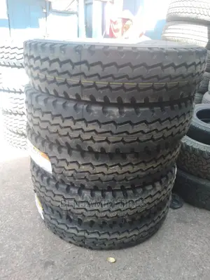 Doupro Tores Sizes 10.00R20 Tube-Type 18ply for Trucks.