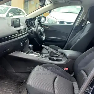 Mazda Axela 2017 Blue