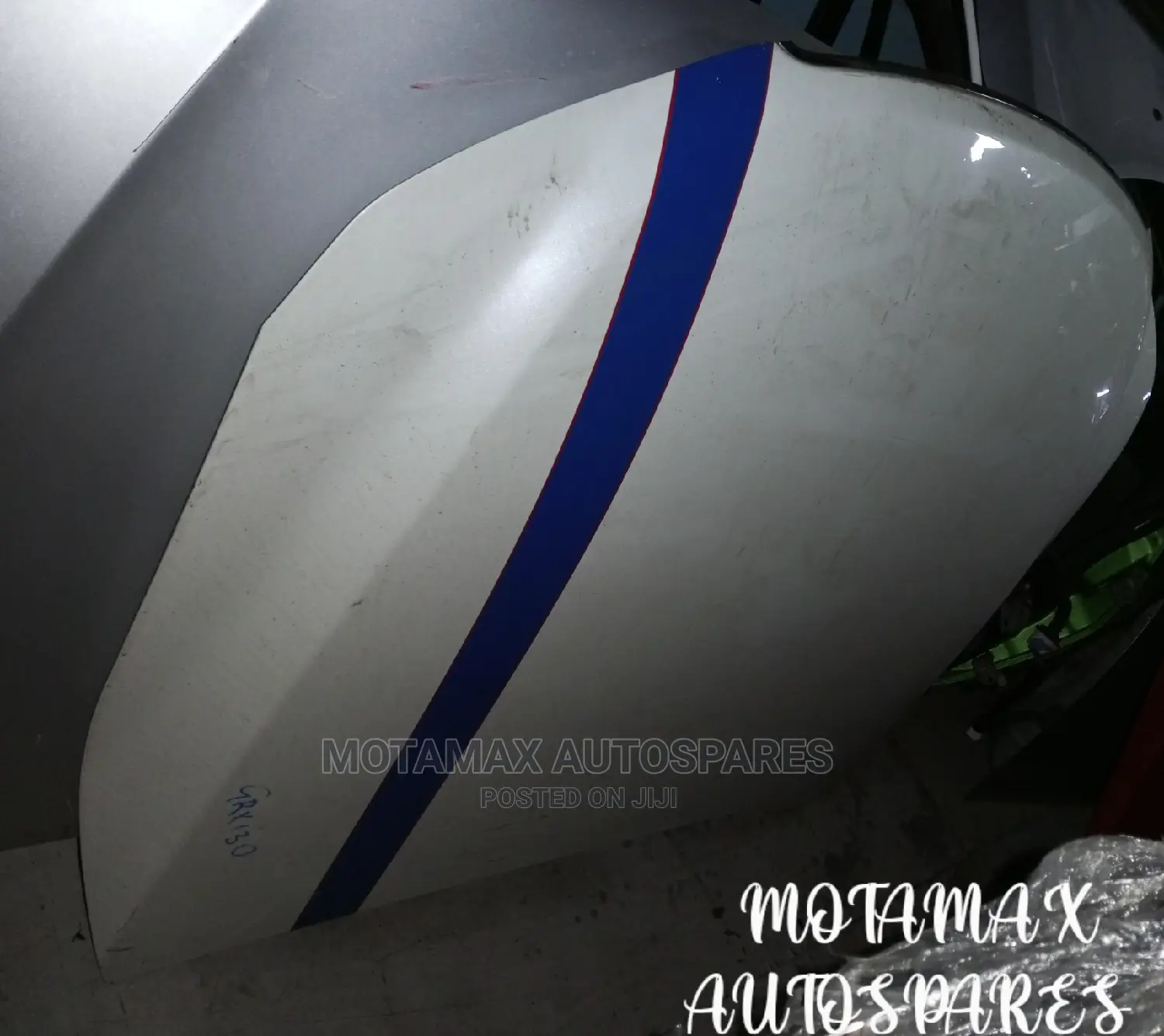 Toyota Mark X Bonnet