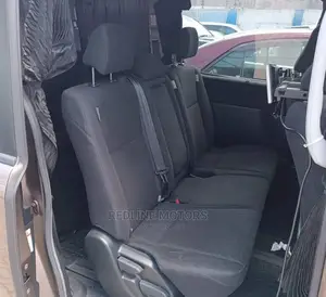 Toyota Noah 2.0 AWD (7 Seater) 2016 Brown