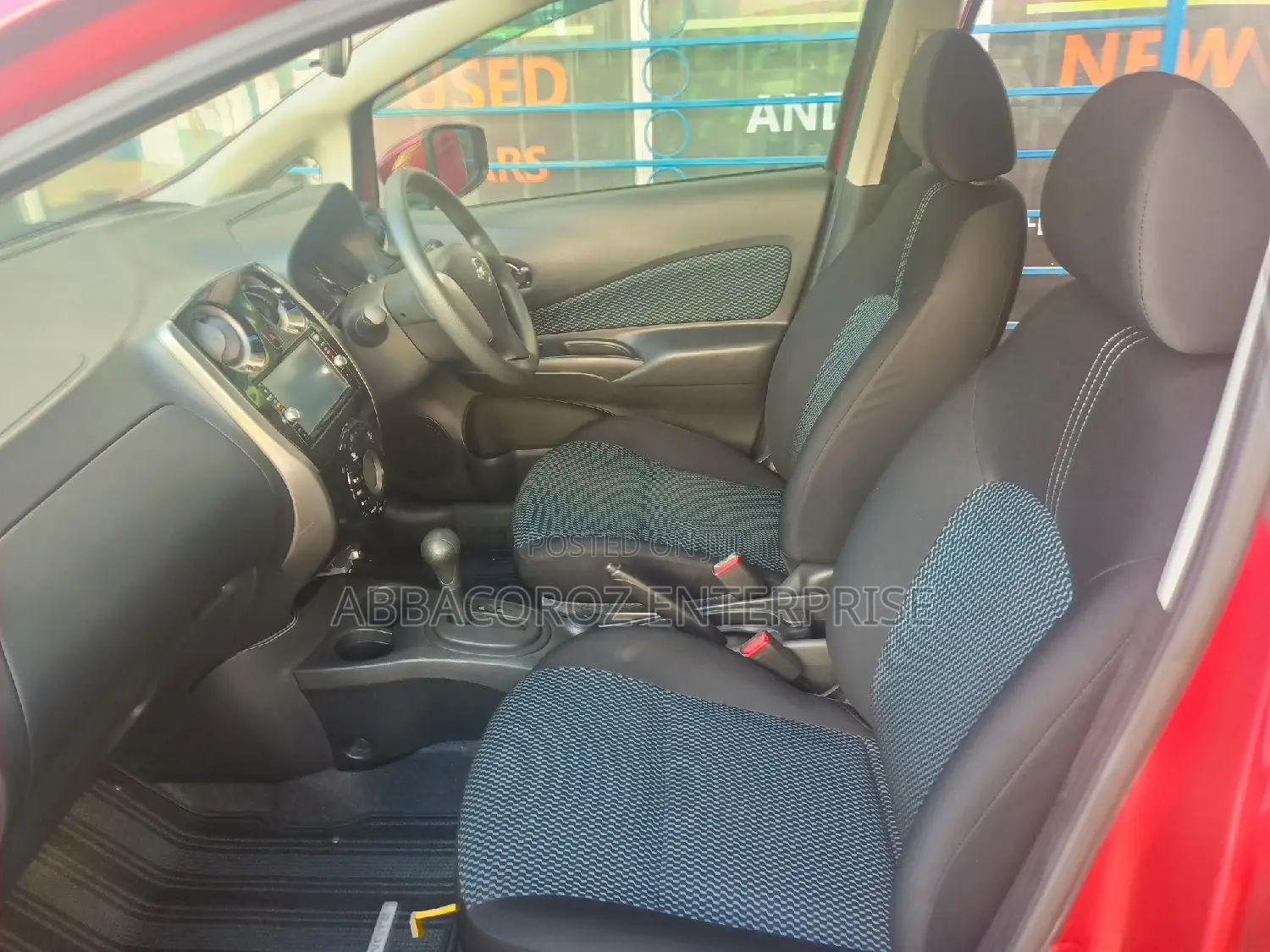 Nissan Note 2015 Red