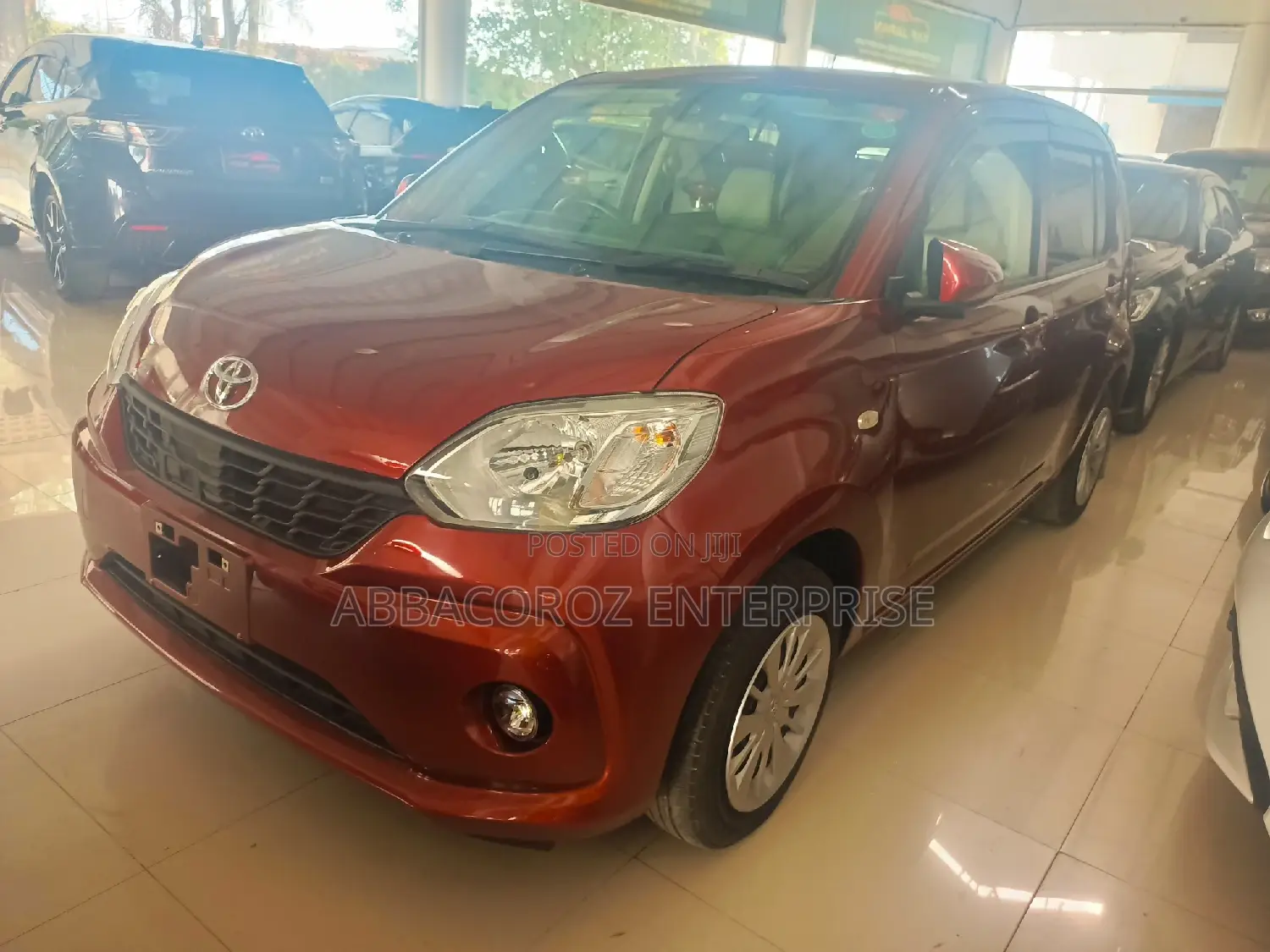 Toyota Passo 1.0 AWD 2017 Red
