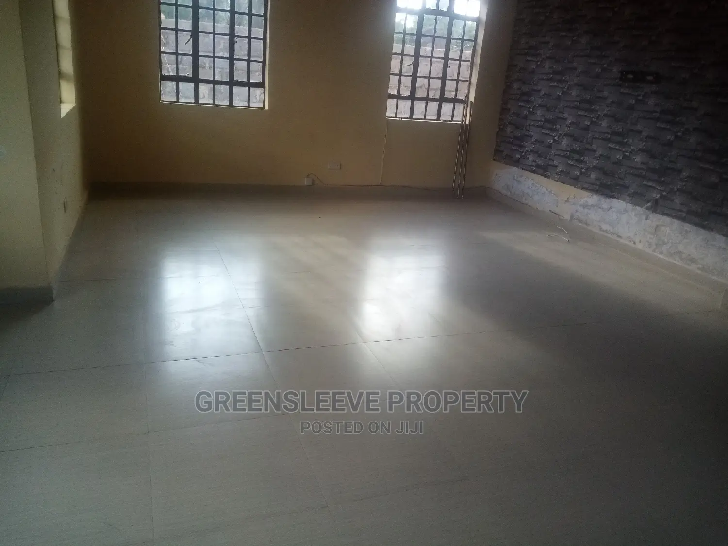 6bdrm Townhouse / Terrace in Bongain, Karen for rent