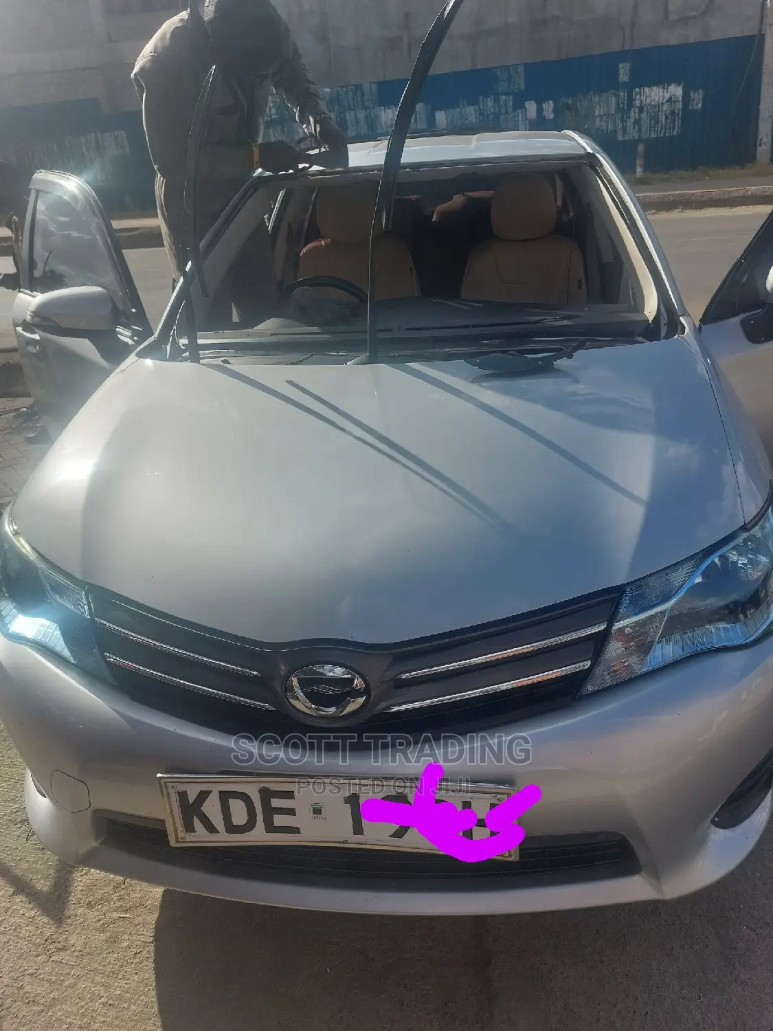 Toyota Fielder 2015 Front Windscreen