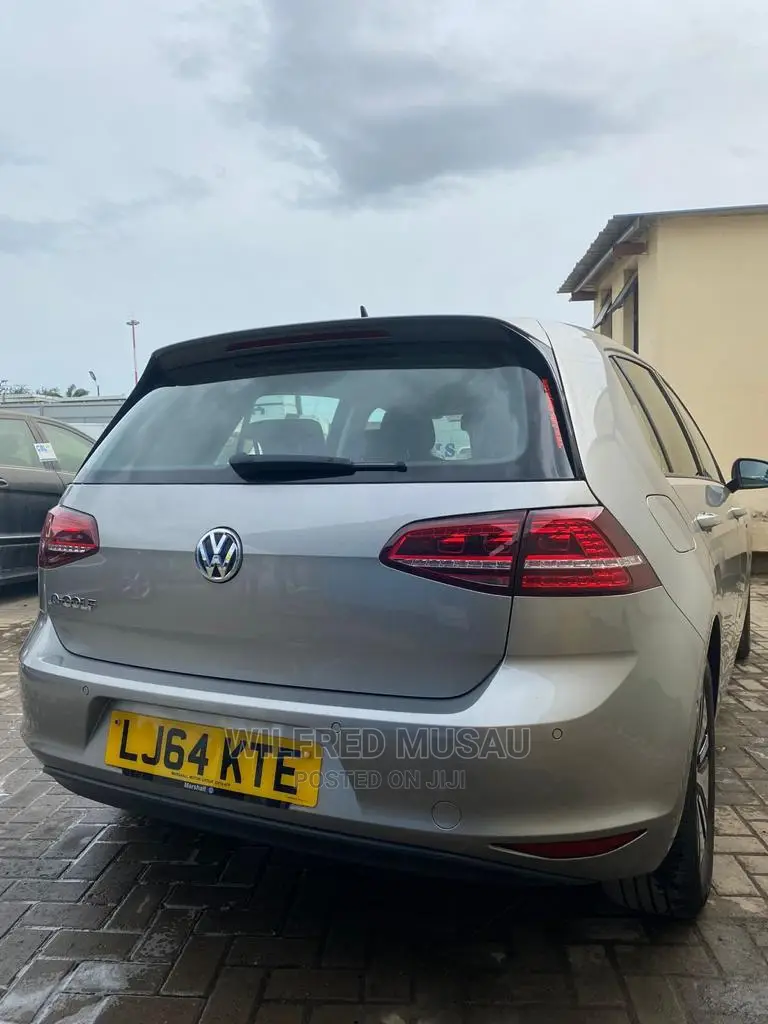 Volkswagen Golf 2016 Gray