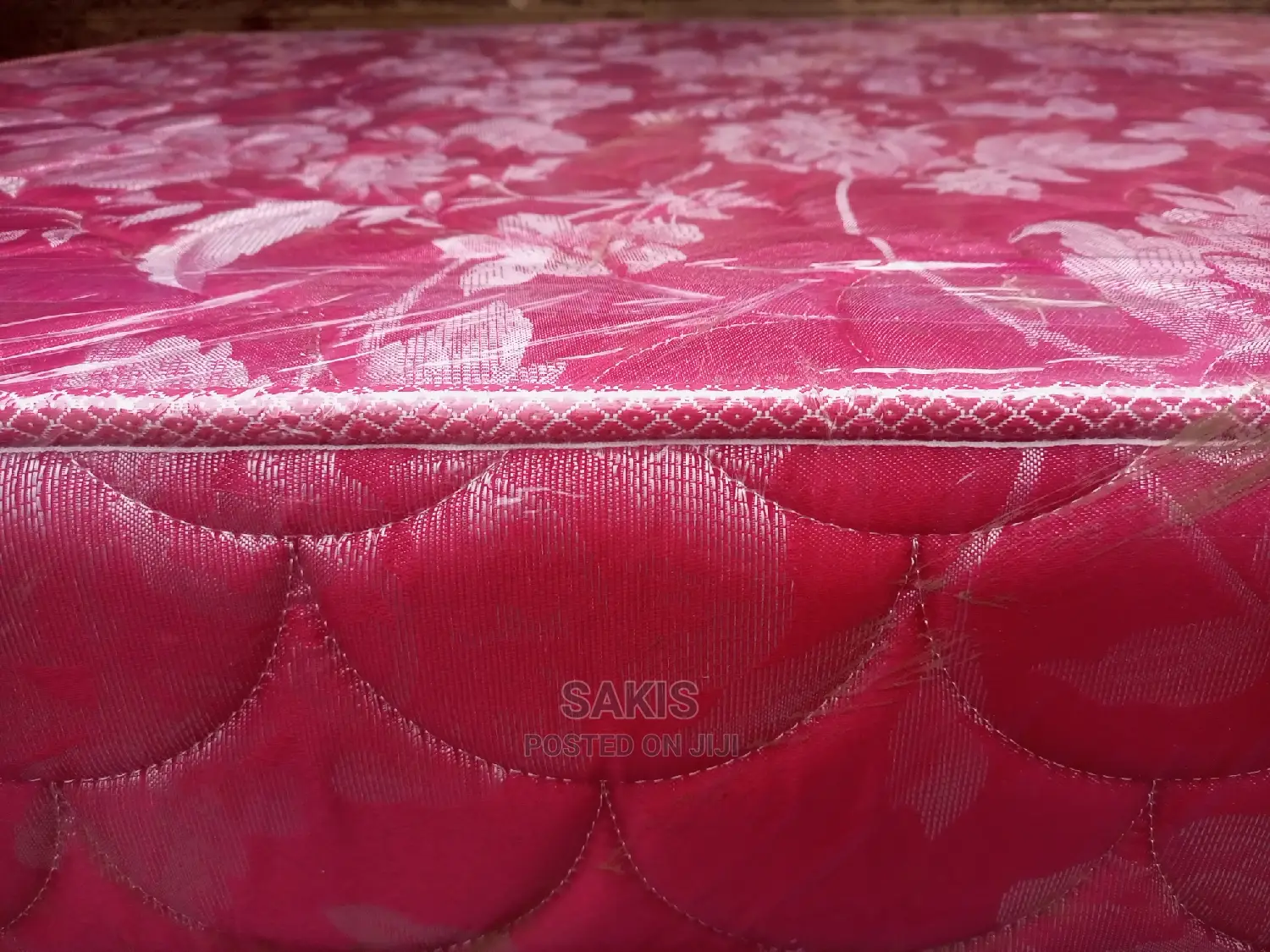 The Queen of Mattress! 5ft by 6ft Quilted 8" HD Mattresses