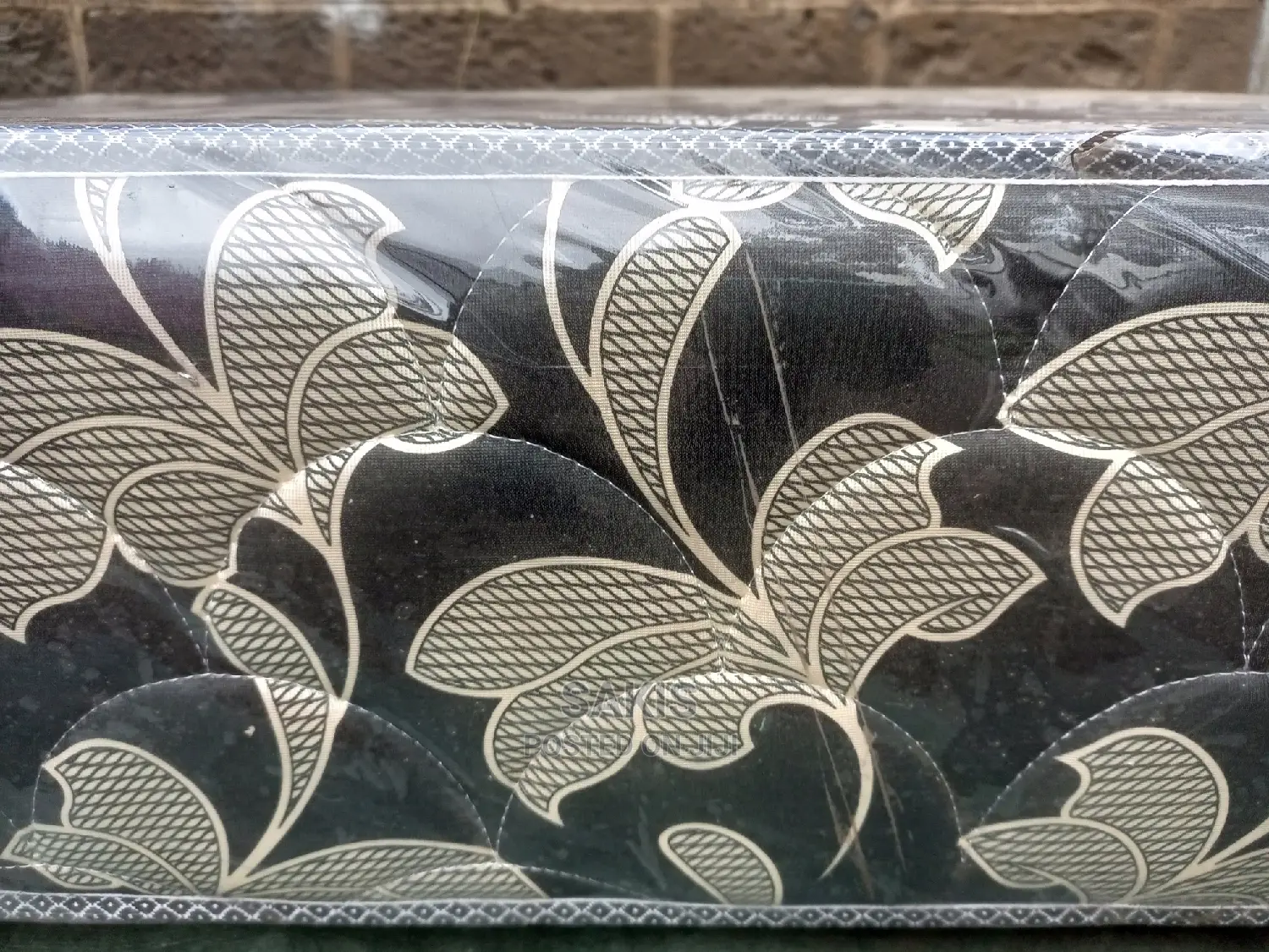 Reinventing Comfort! 10inch Queen 5*6 Mattresses. Quilted HD