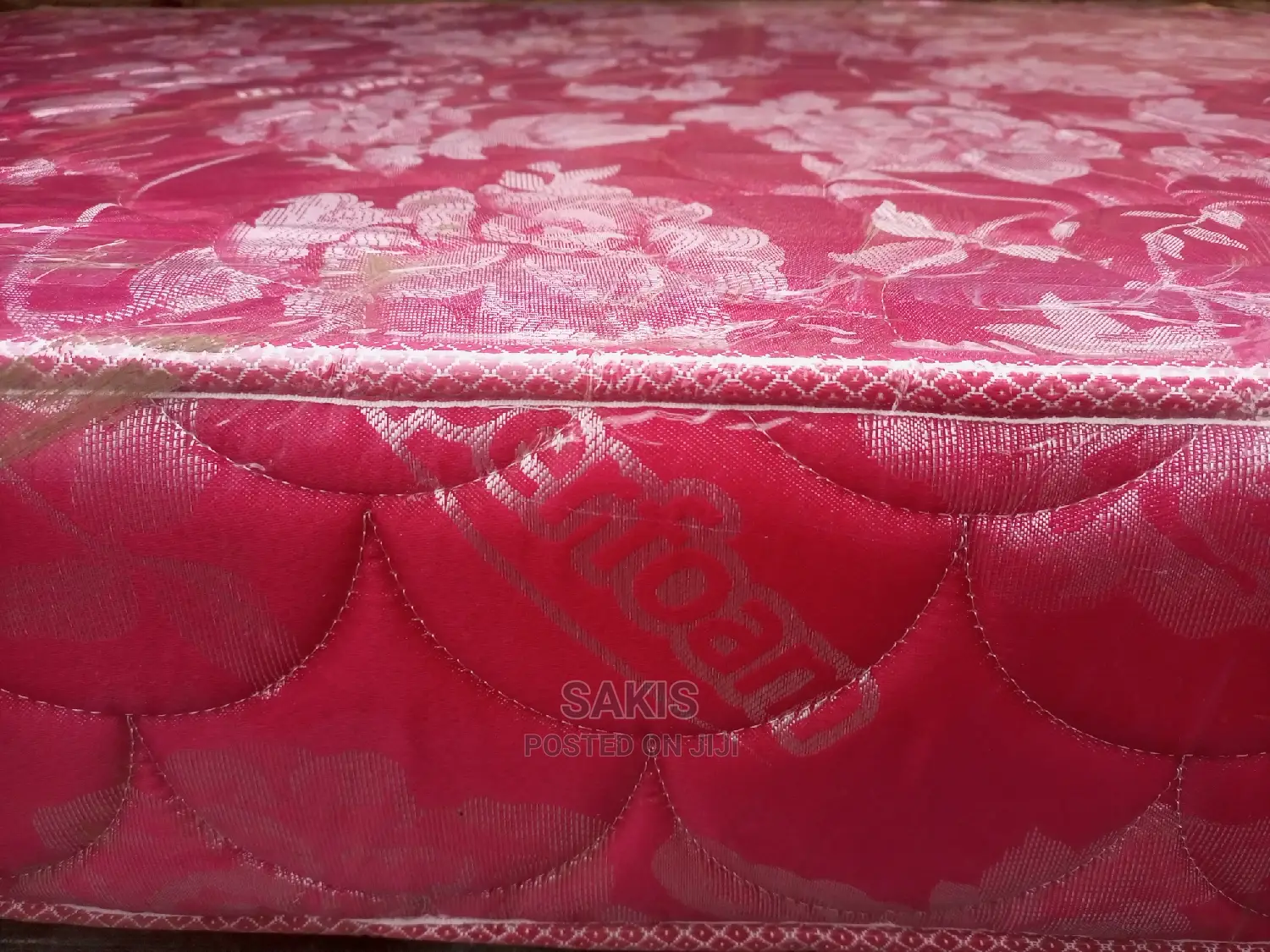 I Fall for This Mattress! 5 X 6 Quilted Mattresses 8inch HD