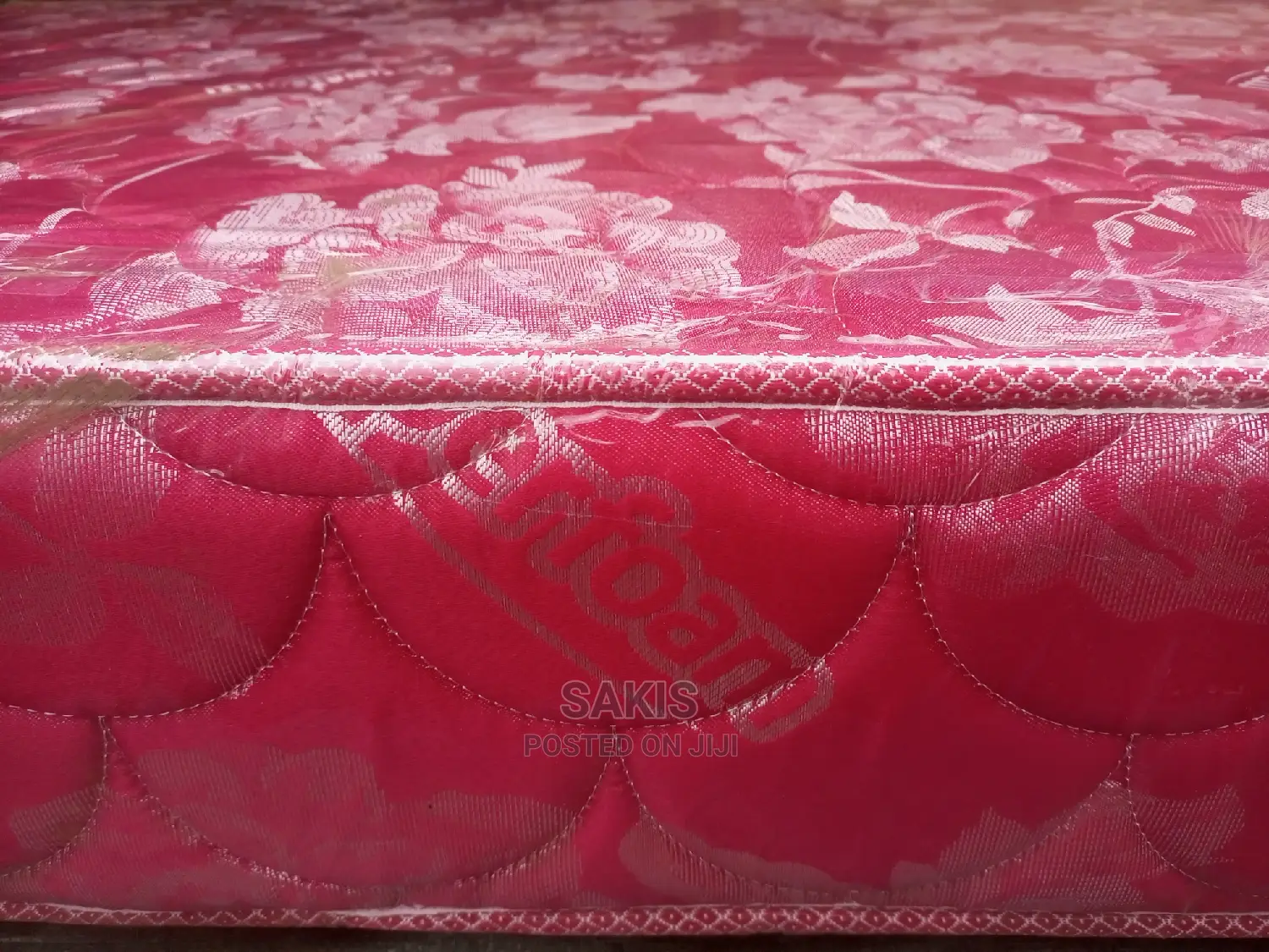 I Fall for This Mattress! 5 X 6 Quilted Mattresses 8inch HD