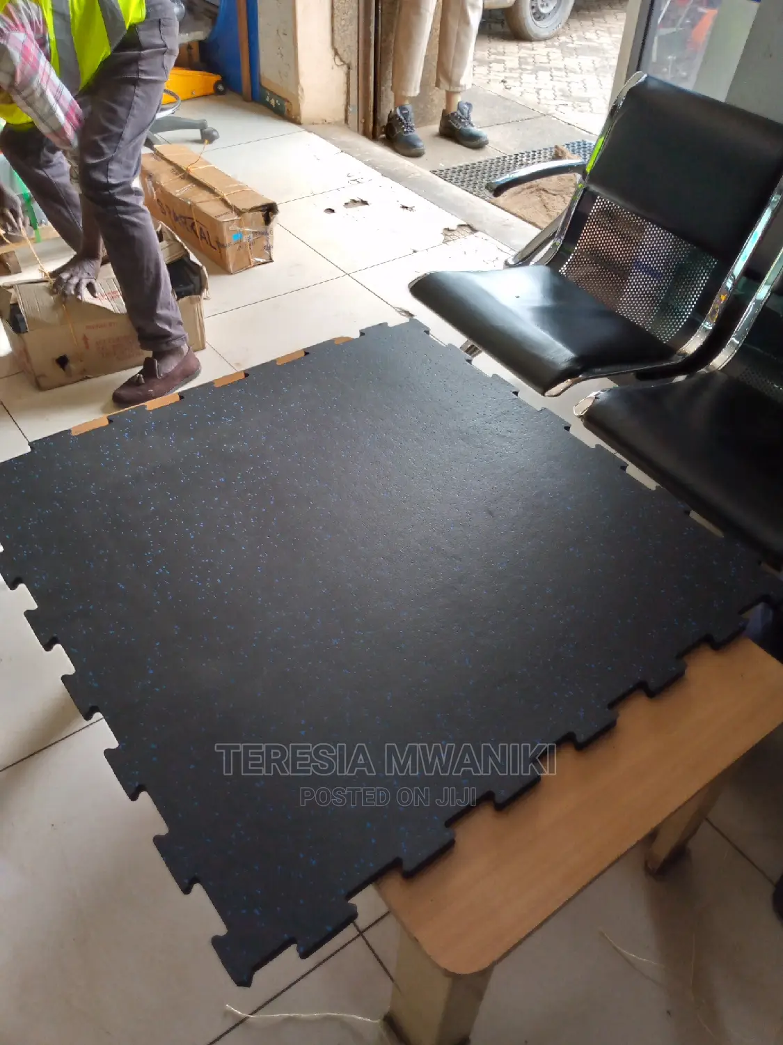Interlocking Gym Tiles