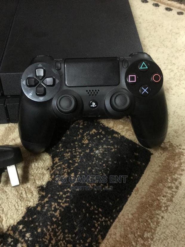 Ps4 Standard Version, All Cables - thumbnail 2