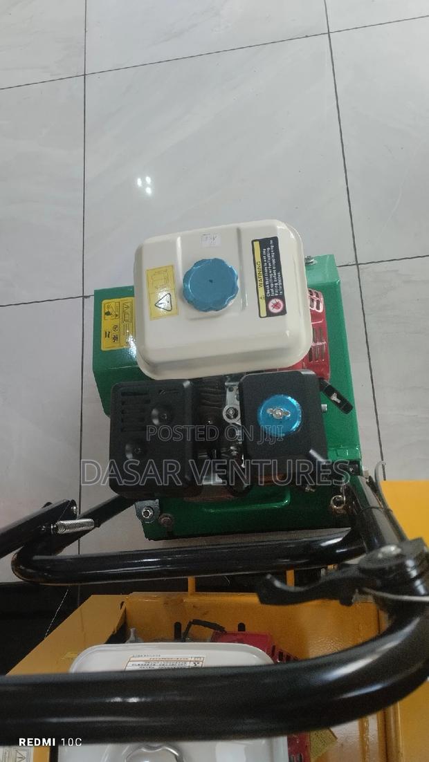 Aico Japan Plate Compactor 80kg
