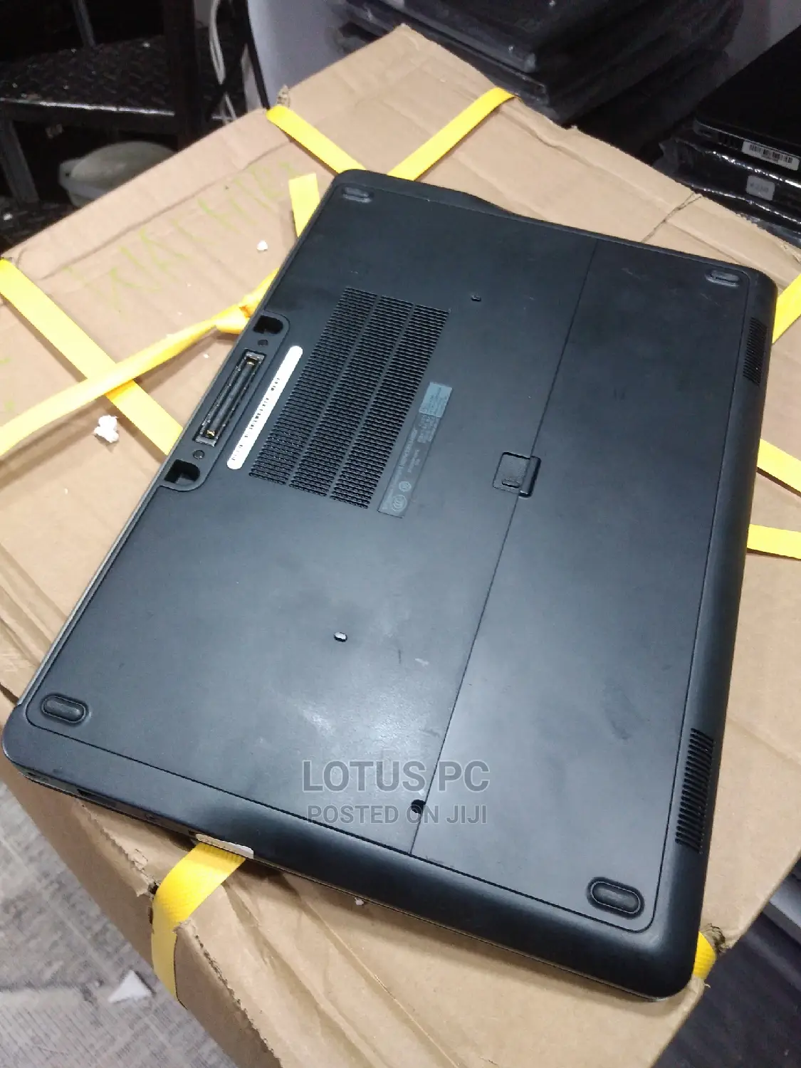 Laptop Dell Latitude 7440 4GB Intel Core I5 HDD 500GB