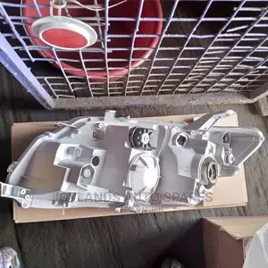 Headlamp Fielder 08 Xenon