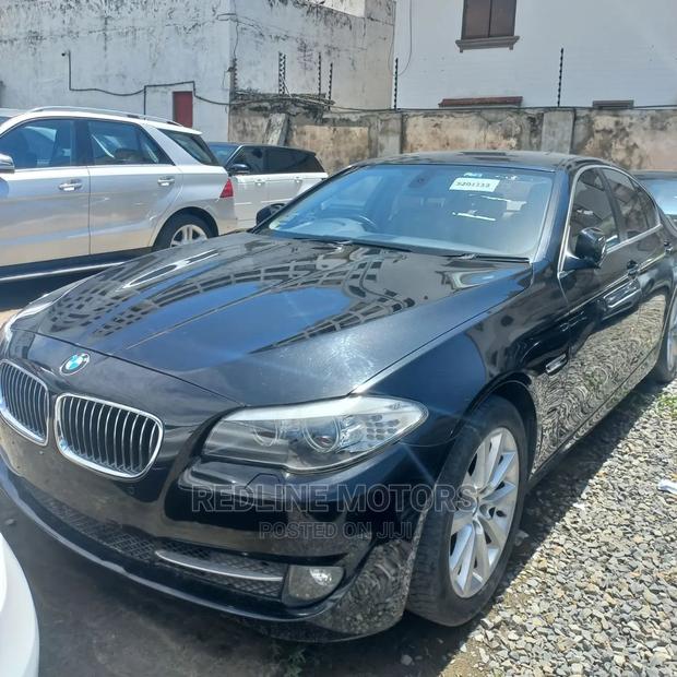 BMW 520i 2016 Black
