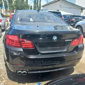 BMW 520i 2016 Black