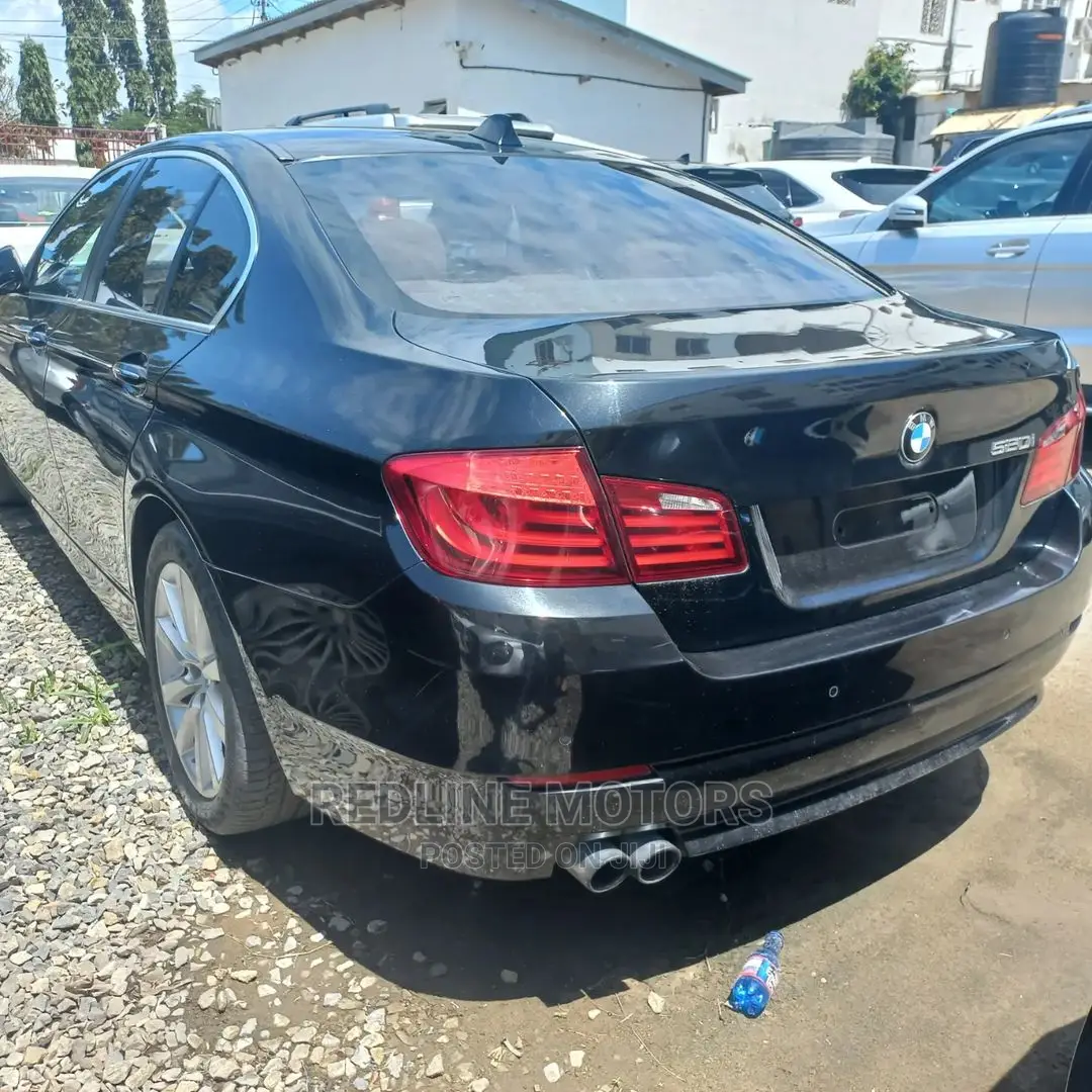 BMW 520i 2016 Black