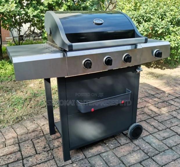 3 Burner Gas Barbecue With Side Burner - main view