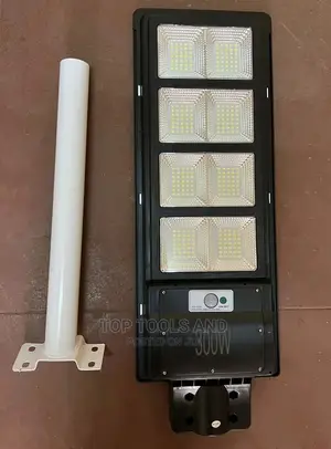 Solar Street Light 300w With a Pole Stand 50*500mm