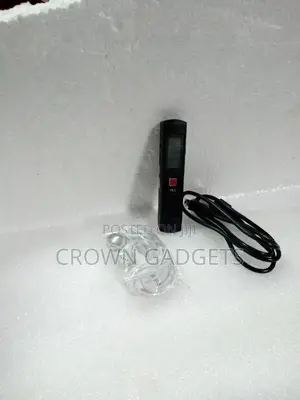 8gb Enet Voice Revorder With Eatphones