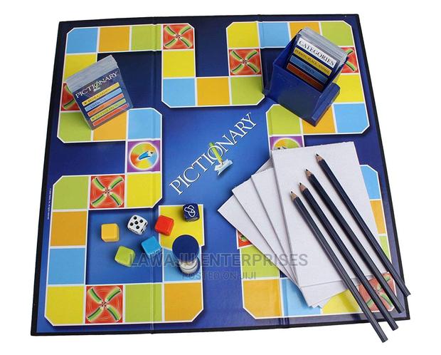 Pictionary Board Game - thumbnail 2
