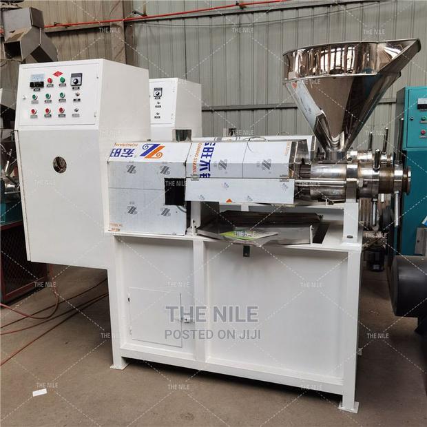 300kg/H Peanut Rice Bran Corn Oil Press