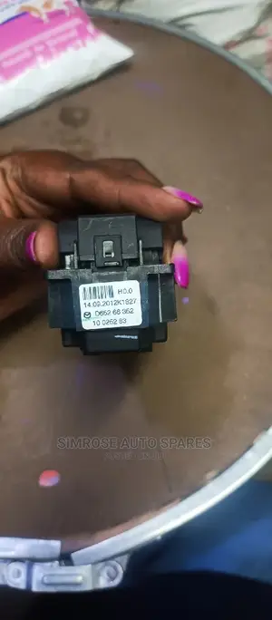 Main/ Master Door Switch for Mazda Demio