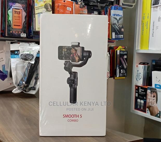Zhiyun-Tech Smooth-5 Smartphone Gimbal Combo Kit