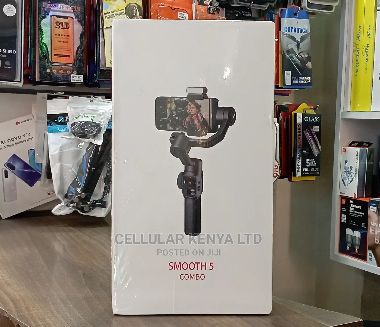 Zhiyun-Tech Smooth-5 Smartphone Gimbal Combo Kit