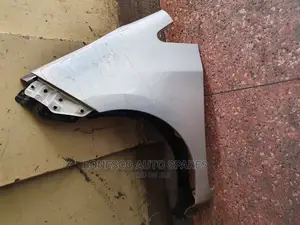 Subaru Trezia Fenders