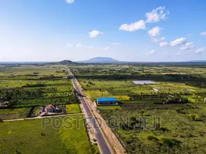 Plots in Koma- Kangundo Road