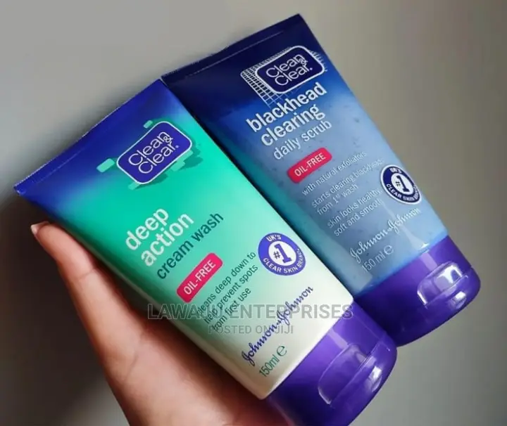 Clean Clear Deep Action Cream Wash Oil Free - 150