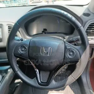 Honda Vezel 2016 Red