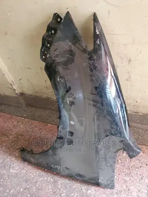 Toyota Wish 2013-2014 Left Fender/ Wings