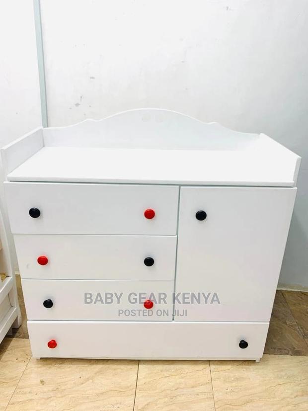Chest Drawer.Chest of Drawers.Chest of Drawers