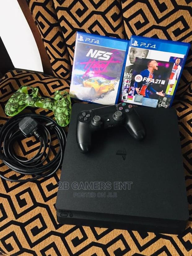 Ps4 Slim, Fifa21 Free - thumbnail 4