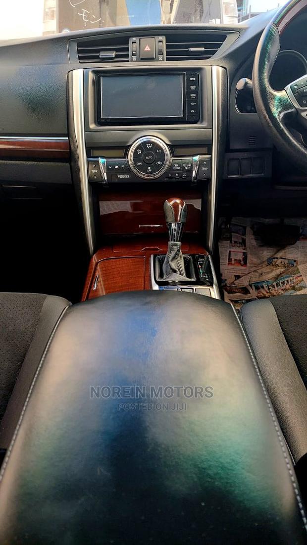 Toyota Mark X 2016 Gray - thumbnail 3