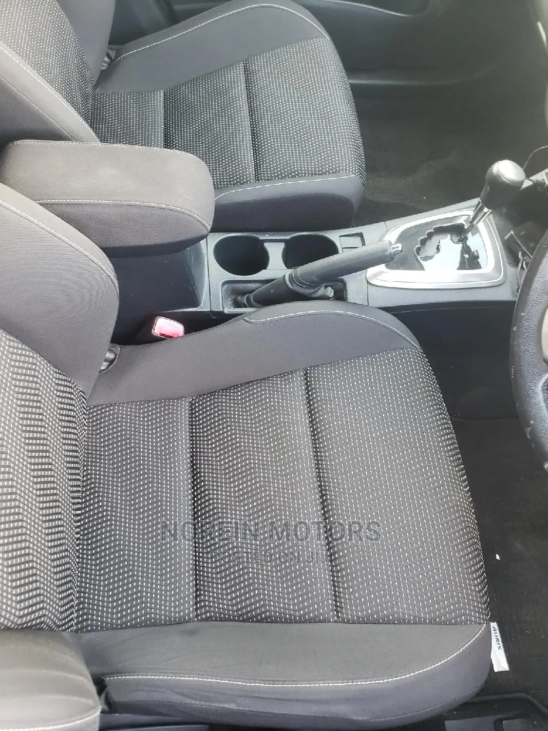 Toyota Auris 2015 White