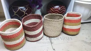 Baskets Kiondos Vases