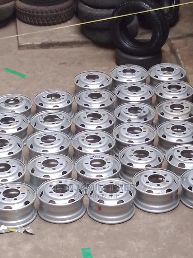 Original Rims Sizes 17.5 Tubeles Made in Turkey.