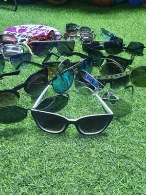 High Quality Designer Frames Sun Glasses Sunniez